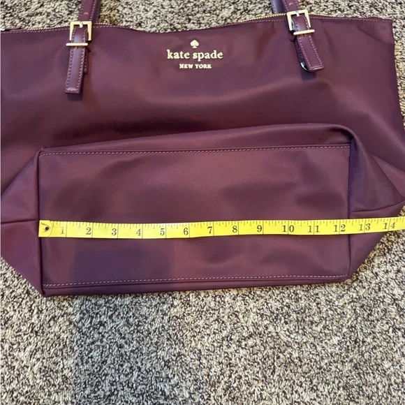 Kate Spade Maroon Burgundy Shoulder Tote Bag Gold accent detail adjustable strap - Picture 14 of 14